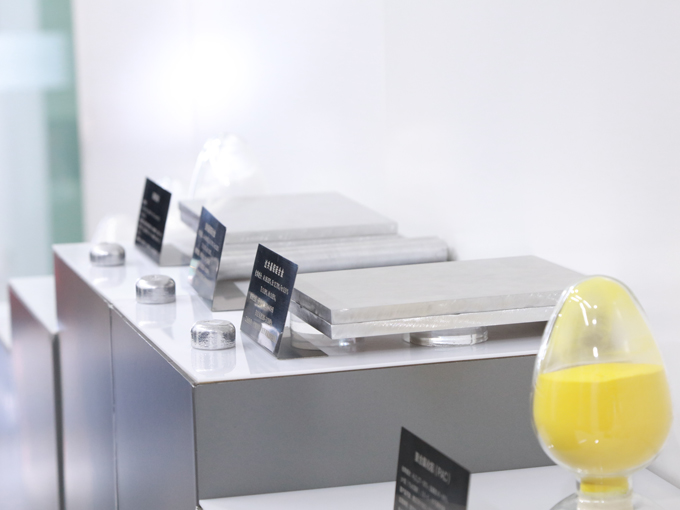 维多利亚老品牌vic(集团)官方网站